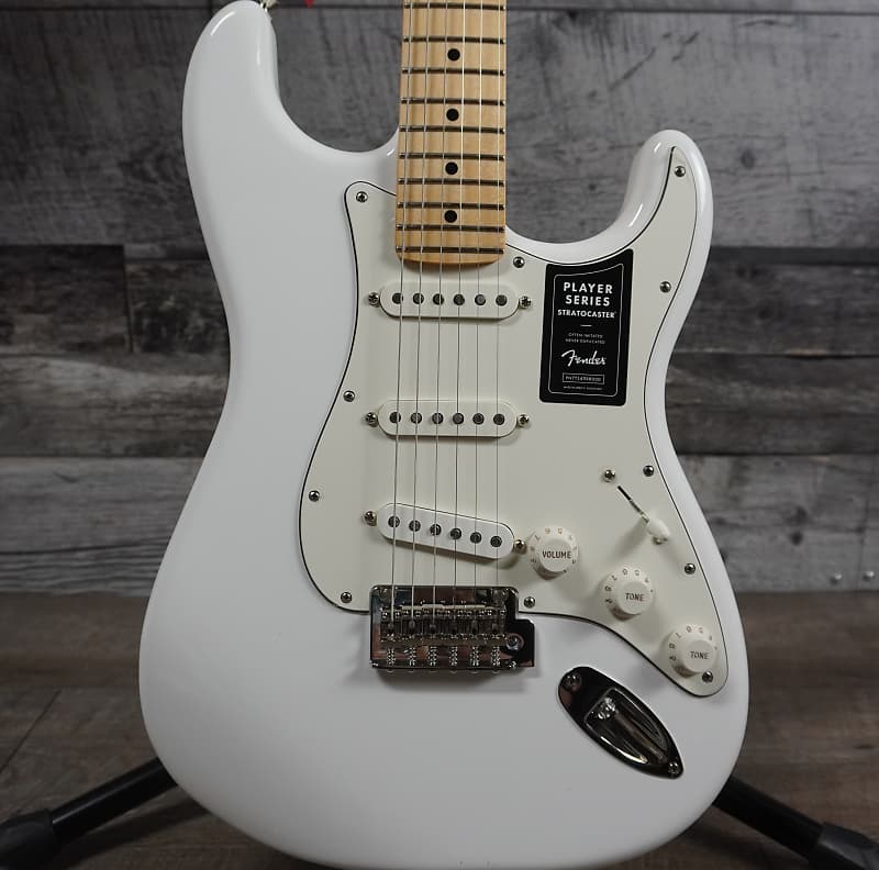 Fender Player Stratocaster Polar White image 1