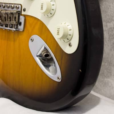 Fender 40th Anniversary American Vintage '54 Stratocaster Sunburst 1994 image 12