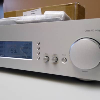 Cambridge 840a V2.0 CLASS XD Integrated Amplifier with Remote | Reverb