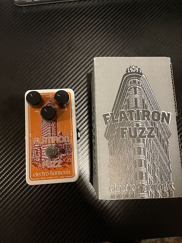 Electro-Harmonix Flatiron Fuzz