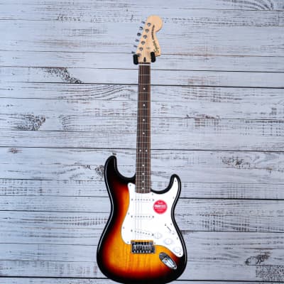 Squier Affinity Series Stratocaster | 3-Color Sunburst image 2