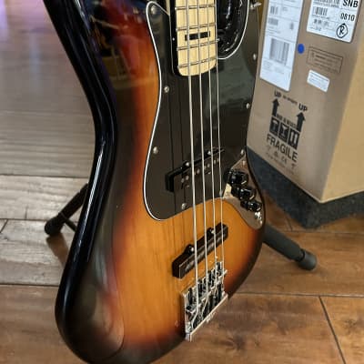 Fender Geddy Lee signature jazz bass MN #3TSB - Three tone sunburst/ 9 lbs. 0.0oz #mx22232240 image 8