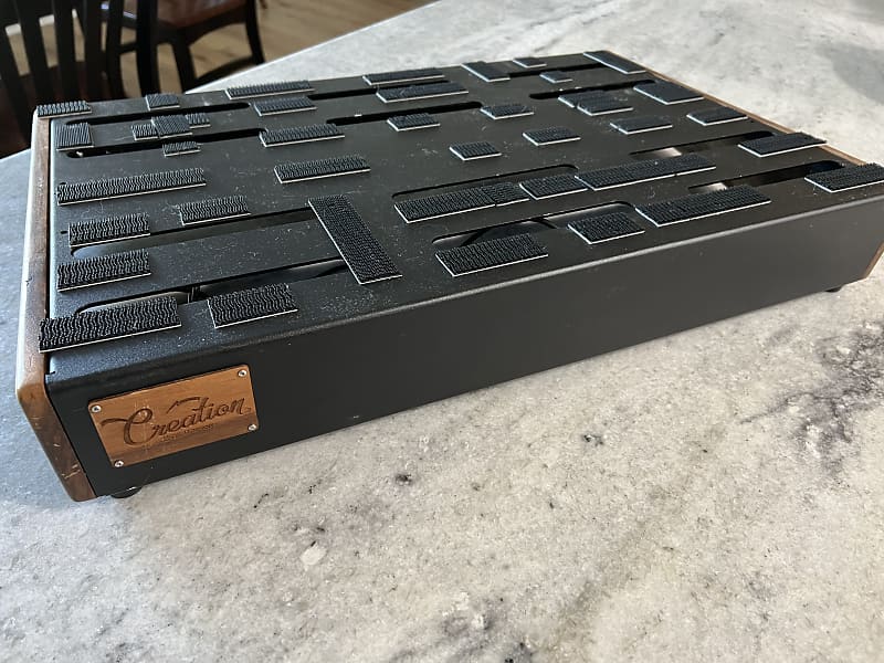 Custom Size Live-In Pedalboard Flight Case – Creation Music Company