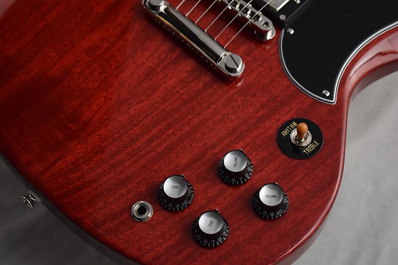 日本製 美品 Tokai SG-136 CH Cherry 2019 Tokai [Made in Japan] Vintage Series SG136 ~Cherry~ 3.32kg