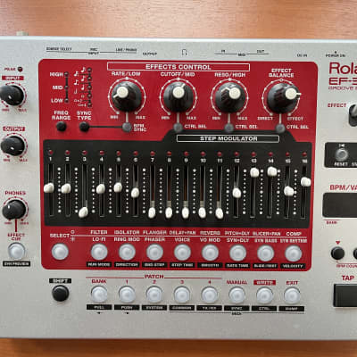 Roland  EF-303 Groovebox