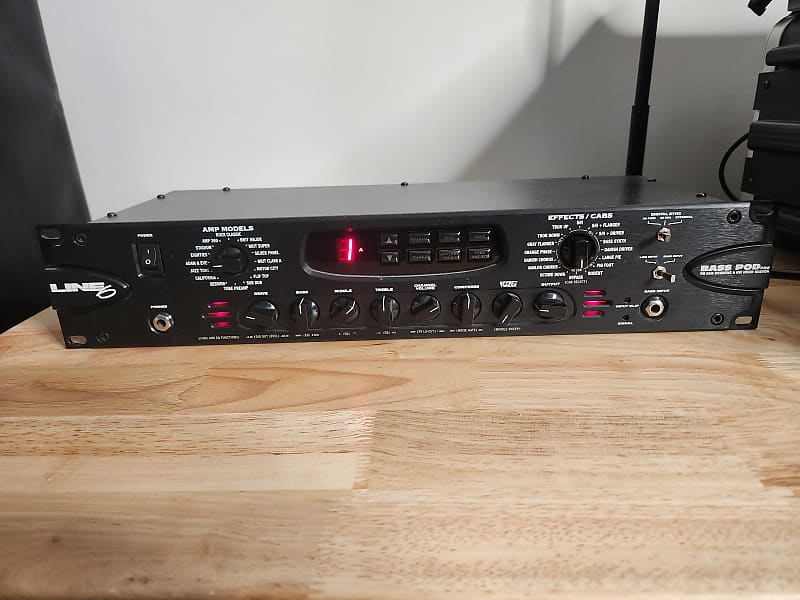 Line 6 Bass POD Pro Rackmount Multi-Effect and Amp Modeler