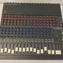 Mackie CR-1604 Mixer