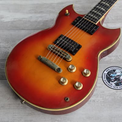 YAMAHA SG2000 electric guitars