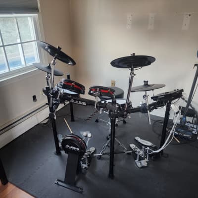 Alesis Crimson II Kit Electronic Drum Set | Reverb