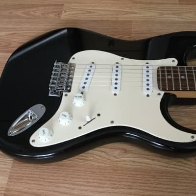 Fender Squier Affinity 1997 Black Stratocaster | Reverb