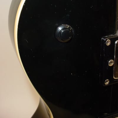 Agile AL-2000 Electric Guitar with Fernandes FRT Locking Tremolo System Gloss Black image 5