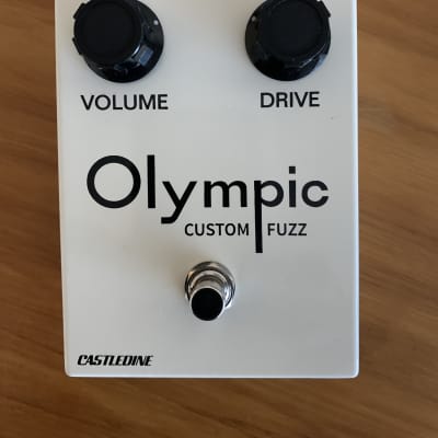 Castledine Olympic Fuzz 2022 - White | Reverb
