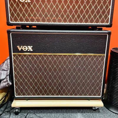 Vox Vox AC30 Stack 30-watt Tube Head with Matching 2x12" Cabinet - Black plus brown image 1