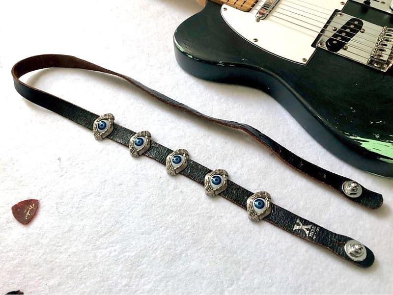 HIDE Guitar strap  HIDE Rose Skull Silver Tiger FERNANDES HIDE MG X  Guitar Belt。松本秀人X JAPAN 薔薇 骷髏 眼睛 吉他帶。煙花 Yellow heart 橫須賀 劍齒虎 Japan Vintage  