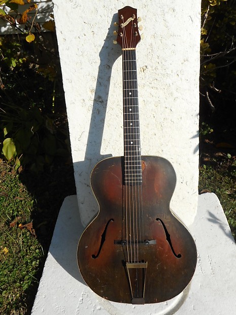 Gretsch Archtop Guitar, 1930's, Made In Brooklyn, N.Y., Plays 