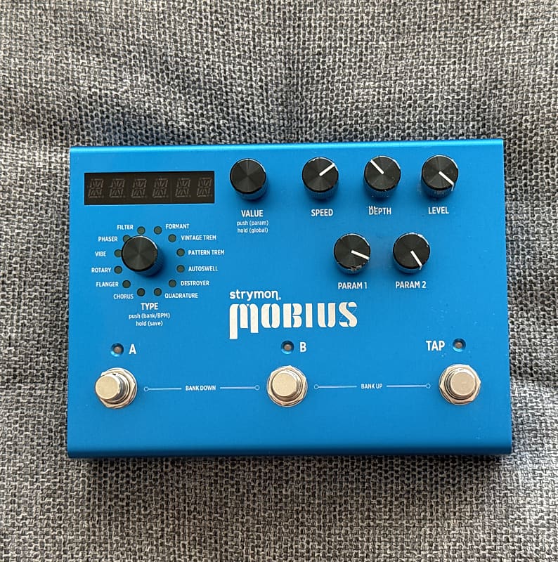 Strymon Mobius