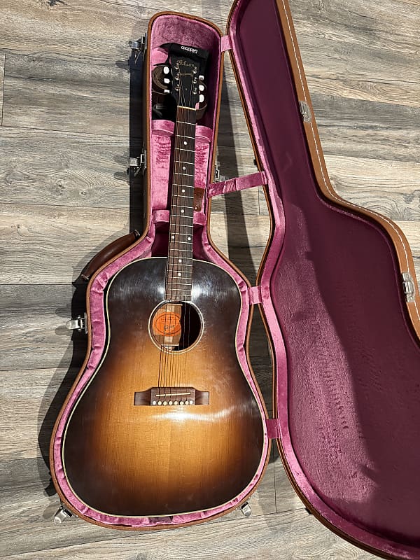 ギター Gibson J-45 True Vintage Gibson J-45 True Vintage 2007 - 2014 | Reverb