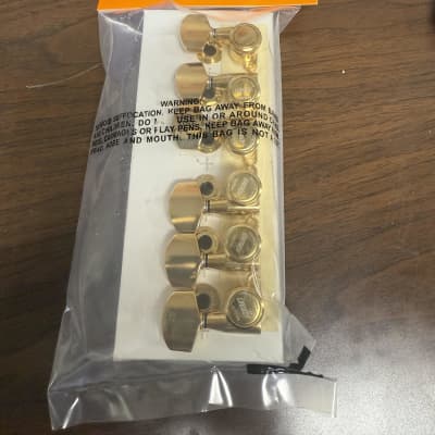 771-0952-049 Gretsch Tuners Gotoh Locking AB01 Button w/ Logo Gold 7710952049