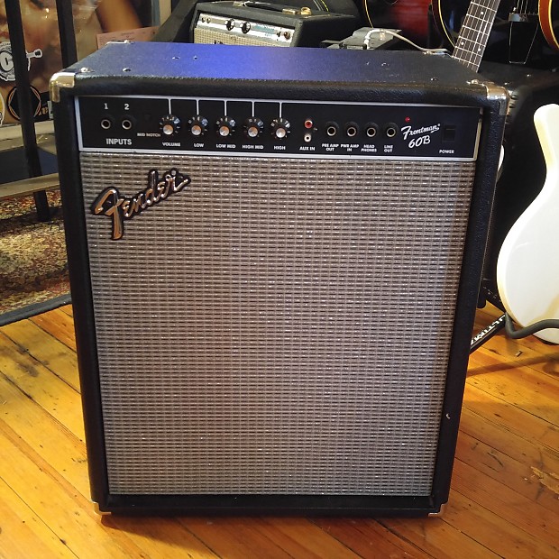 Fender frontman clearance bass amp