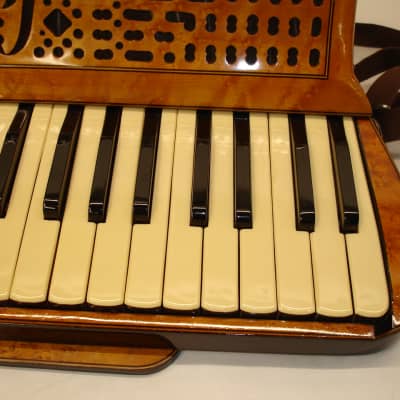 Vintage Antique "USA" Birds-Eye Maple Military Accordion w/ Geib Case image 5