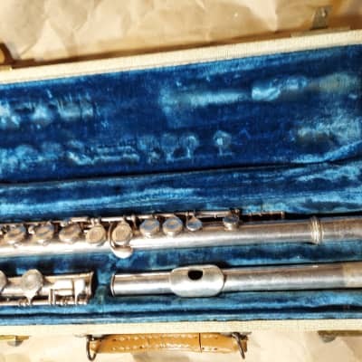 Vintage Haynes Schwelm co Professional c model piccolo made in