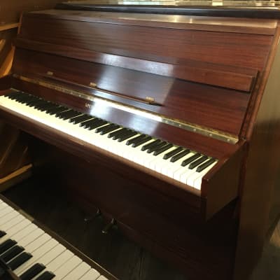 Spencer Acoustic Upright Piano in Mahogany [Used] image 5