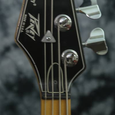 Peavey Foundation Bass Left Handed 1985 Made in USA image 8