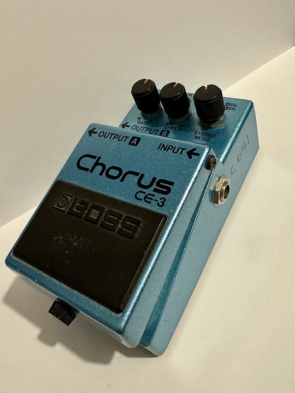 1982 Boss CE-3 Chorus Guitar Effect Pedal - MIJ - Black