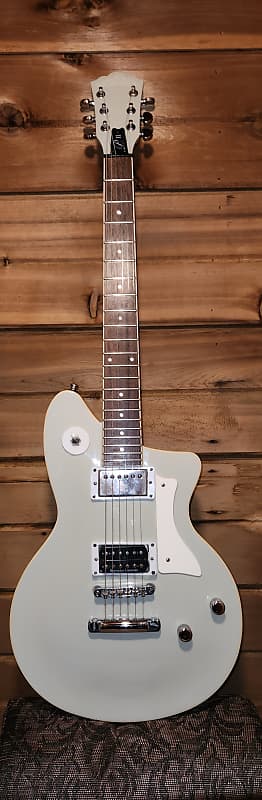 Anyone seen a Washburn P2 like this? : r/guitars