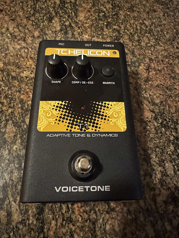 TC Helicon VoiceTone T1 | Reverb
