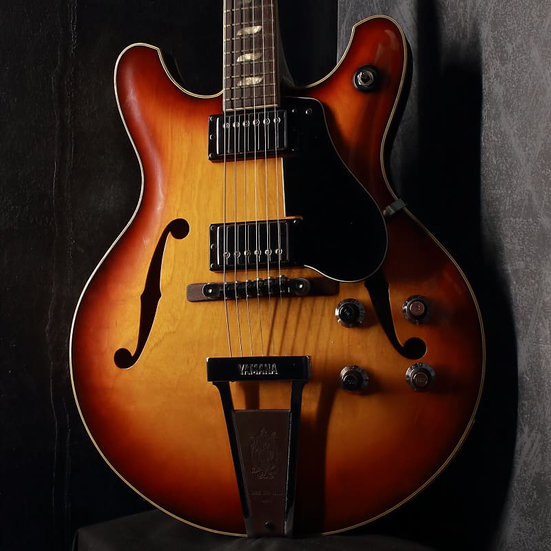 Yamaha SA-60 Semi Hollow Sunburst 1974 | Reverb Brazil