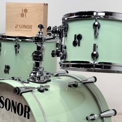 Sonor 18/12/14" SQ2 Vintage Maple Drum Set - High Gloss Pastel Green image 1