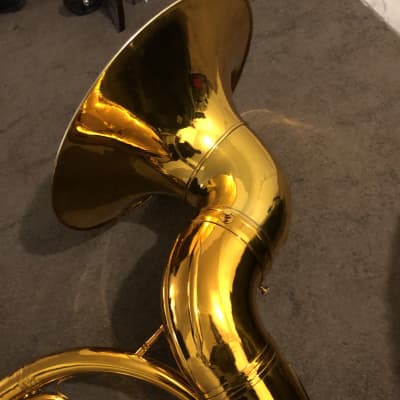 Levante BBb Sousaphone, 3 valves, w/ Hard Case on Wheels