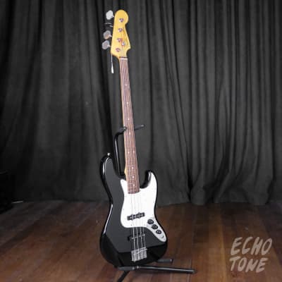 2006 Fender Jazz Bass '62 Re-Issue (CIJ, Black, Gig Bag) image 5