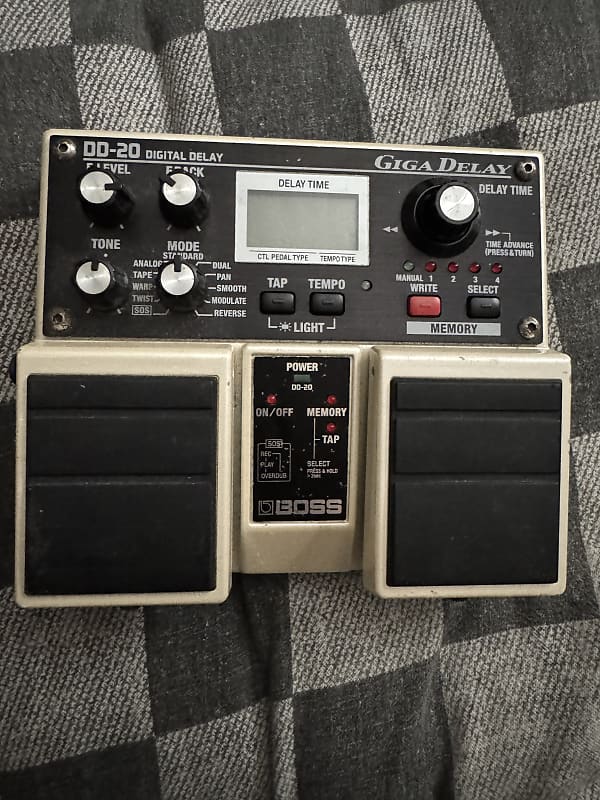 Boss DD-20 Giga Delay