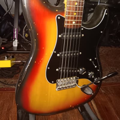 Fender Stratocaster 1977 - Tobacco Sunburst image 2