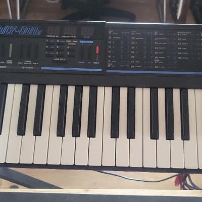 Korg Poly-800 mk2