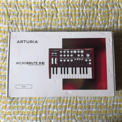 Arturia MicroBrute Red 25-Key Synthesizer 2014 - 2021 Red image 2