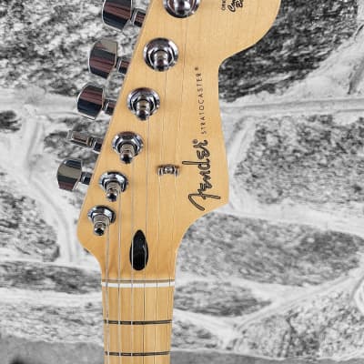 Fender Player Series Stratocaster - Polar White image 6