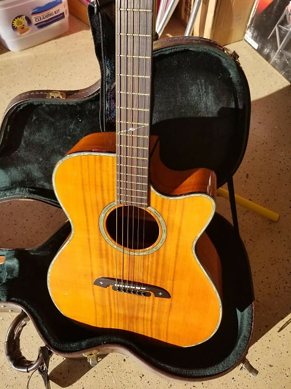 Alvarez Yairi WY-1K acoustic guitar | Reverb Canada