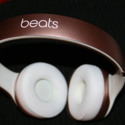 Beats by Dre SoLo 2 Rose Gold image 1