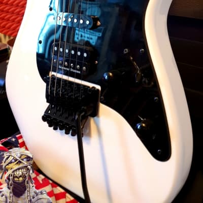 ⚡Jackson Guitar - Adrian Smith [ Iron Maiden ] | Seymour Duncan Humbucker | White - Electric Guitar⚡ image 5