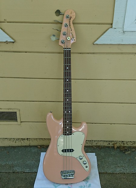 Squier Musicmaster Bass 1997 Shell Pink