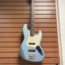 Fender Standard Jazz Bass 2001 in Blue Agave MIM