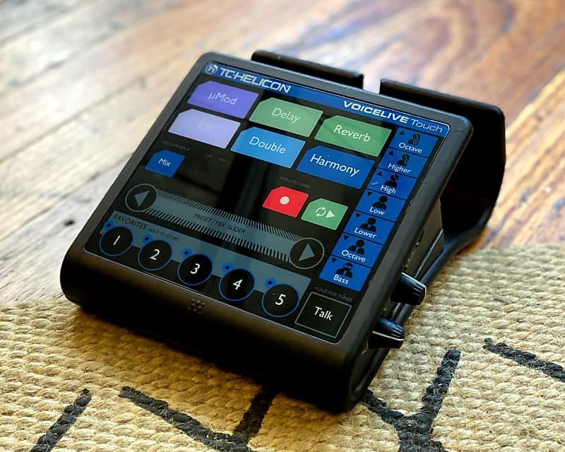 TC-Helicon VoiceLive Touch　1 TC-Helicon VoiceLive Touch | Long & McQuade