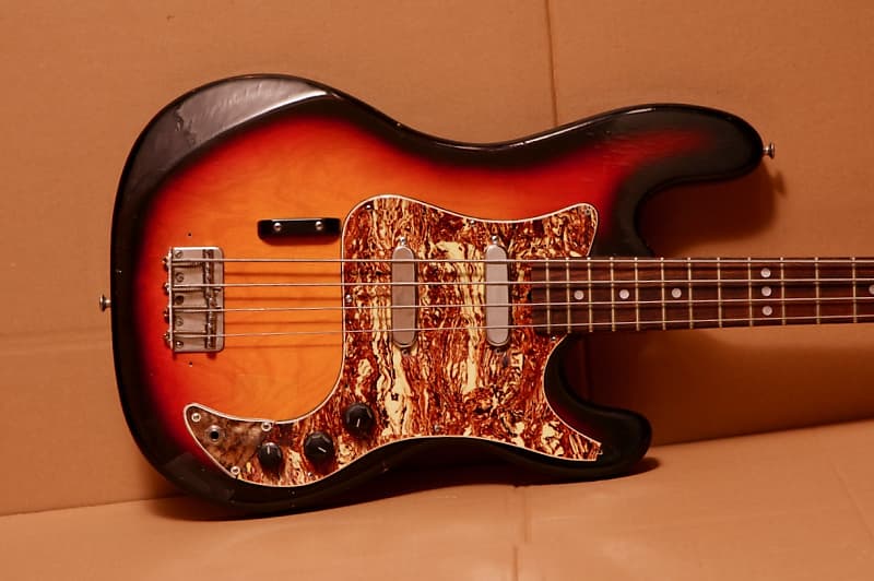 Bellwood Super Swinger Vintage Bass Made in Japan 197ies 1970 Sunburst