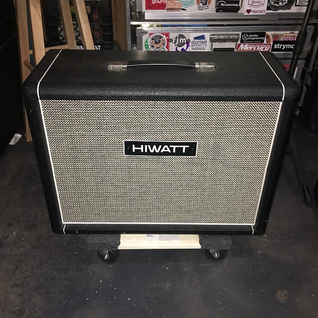 Hiwatt best sale cabinet 2x12