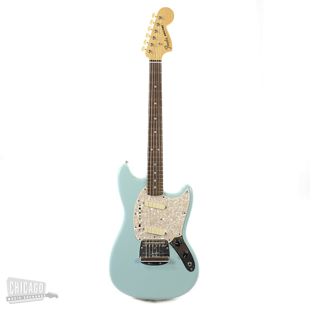 Custom store fender mustang