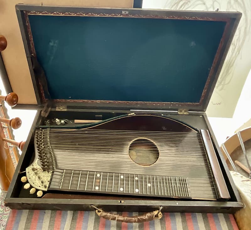 Franz Schwarzer Zither w/ OHSC Reverb