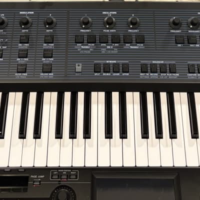 BEHRINGER UB-Xa D 16ボイスポリシンセサイザー BEHRINGER UB-Xa D